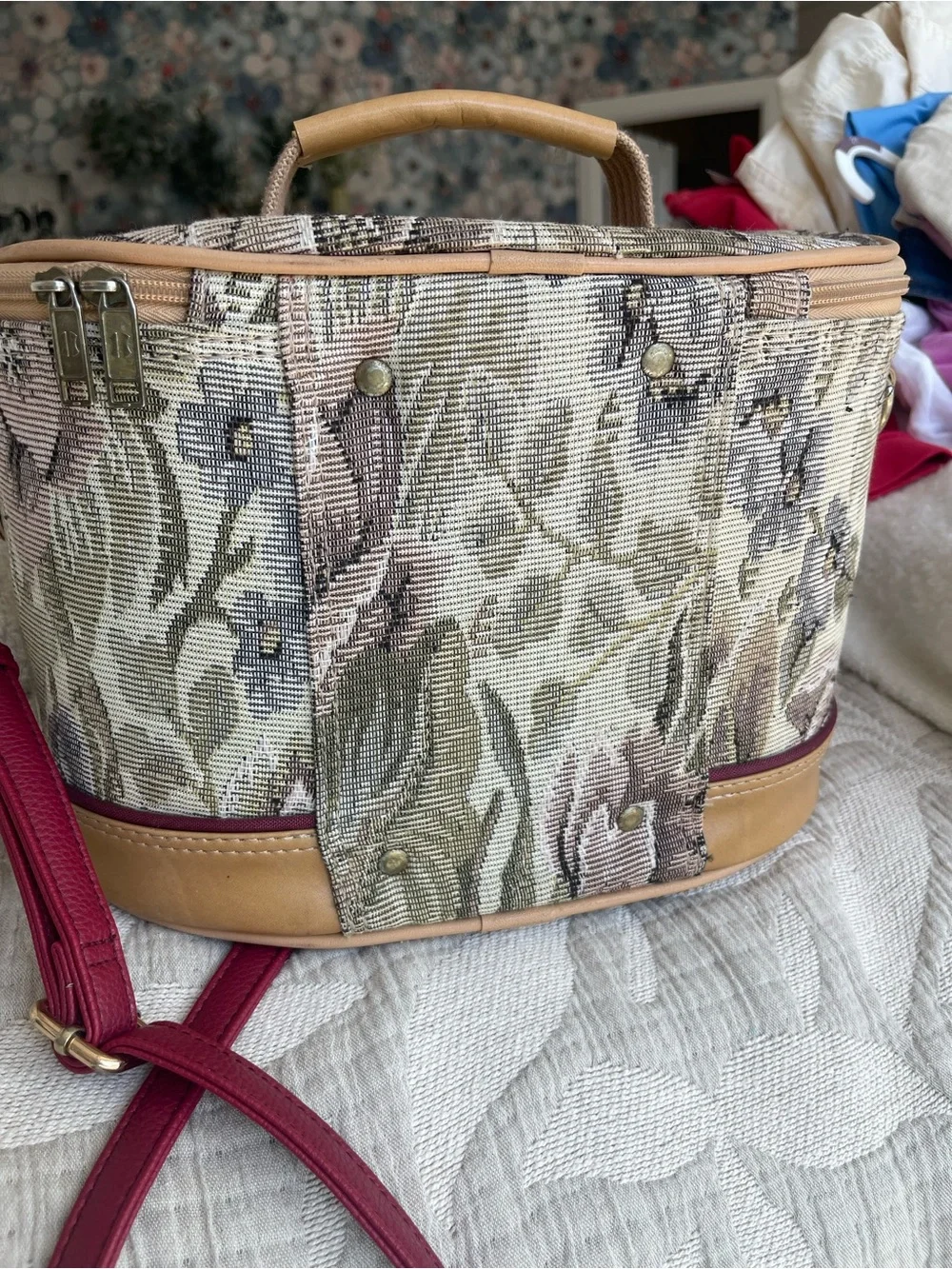 Vintage American Tourister Floral Tapestry Train Case in Beige